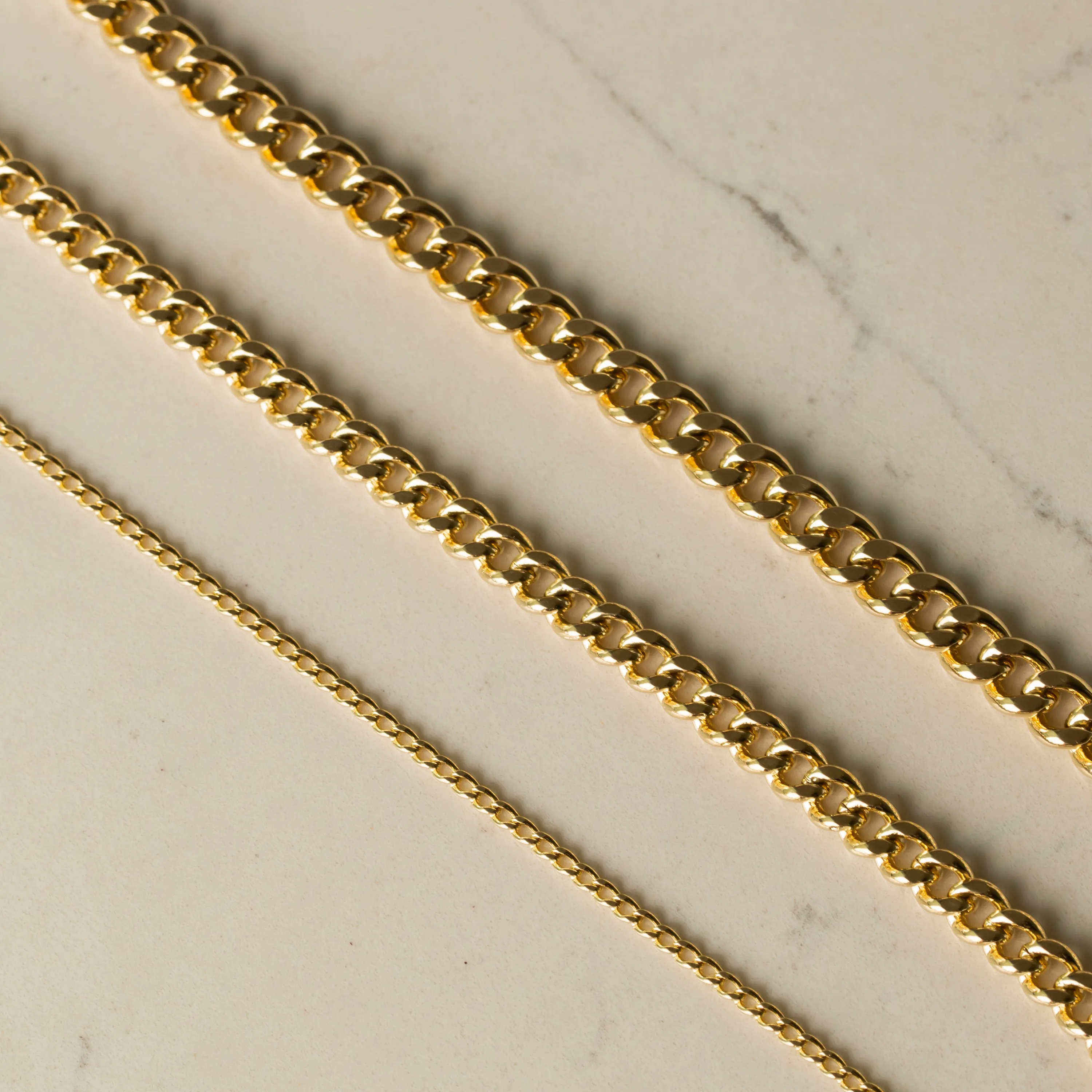 14K Gold Miami Cuban Curb Chain Link Necklace - Bold Elegance