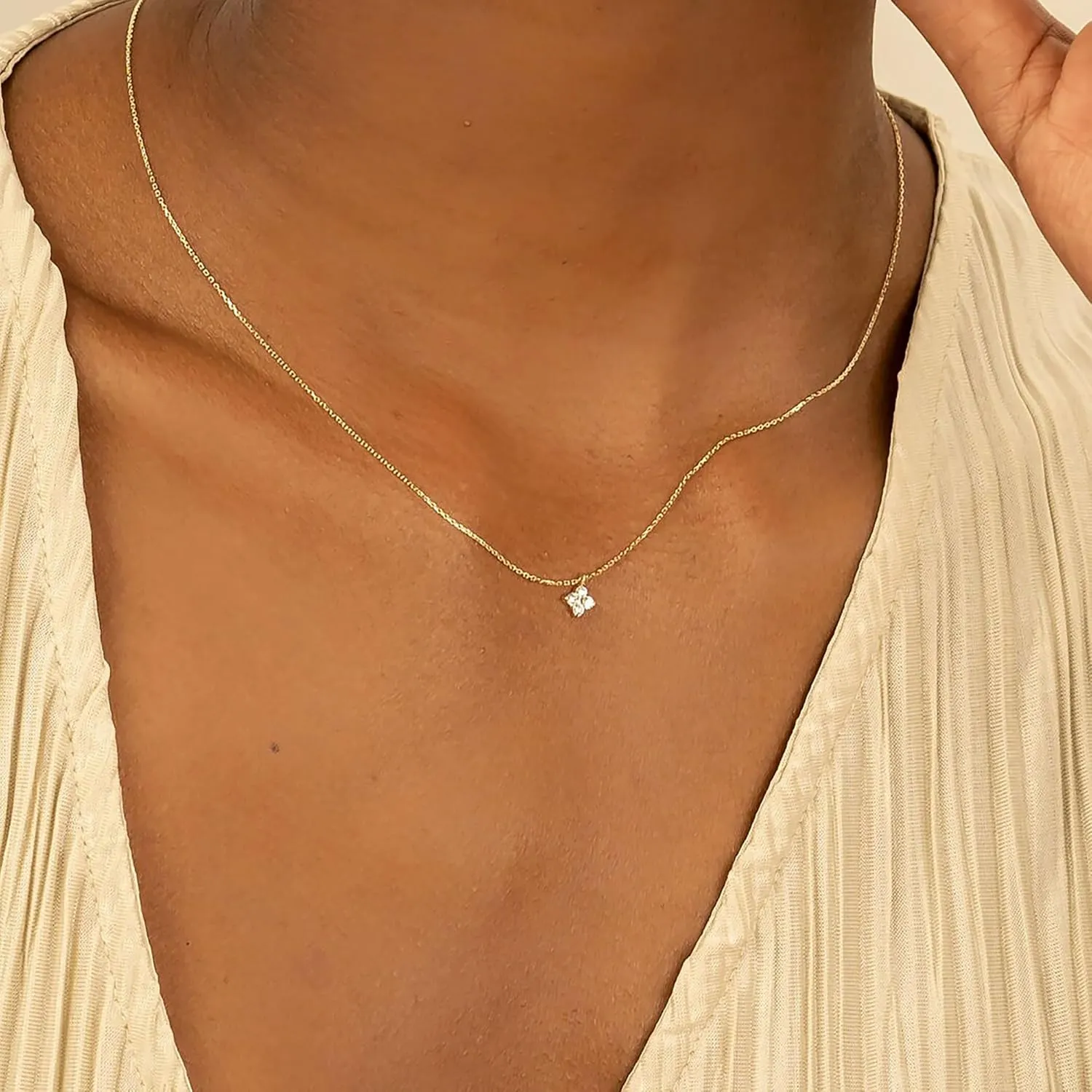 14K Gold Plated Necklace for Women - Dainty Flower, Leaf, Bead, Tree, Bee, Sun, Bar, Infinity, Star, Arrow, Teardrop, Butterfly, Boot, Cirlce, Bow Pendant Necklaces, Simple Jewelry