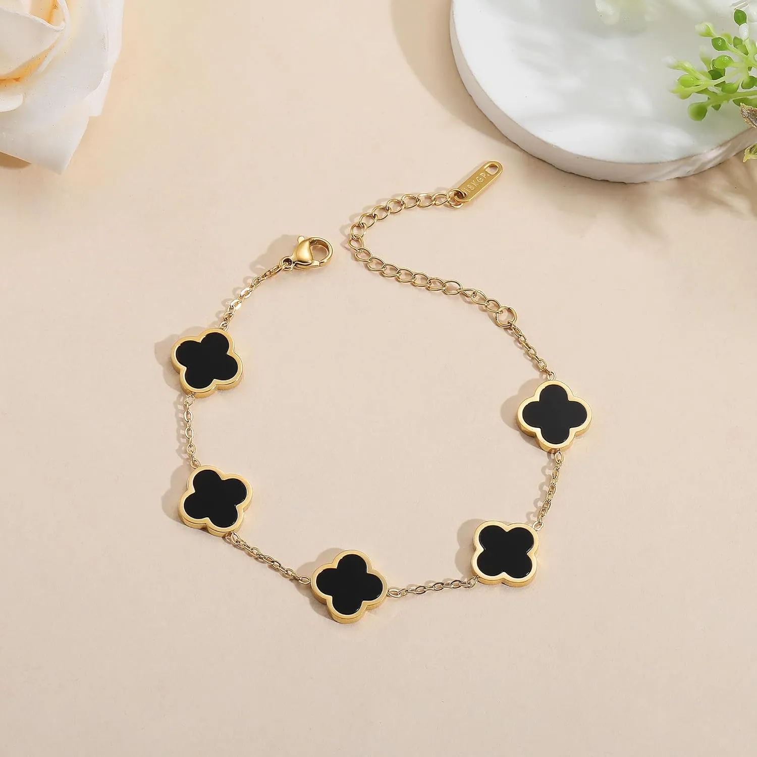 18K Gold Plated Clover Lucky Bracelet for Women White/Black/Red/Green Flower Four Leaf Link Bracelets Trendy Jewelry Gifts for Women