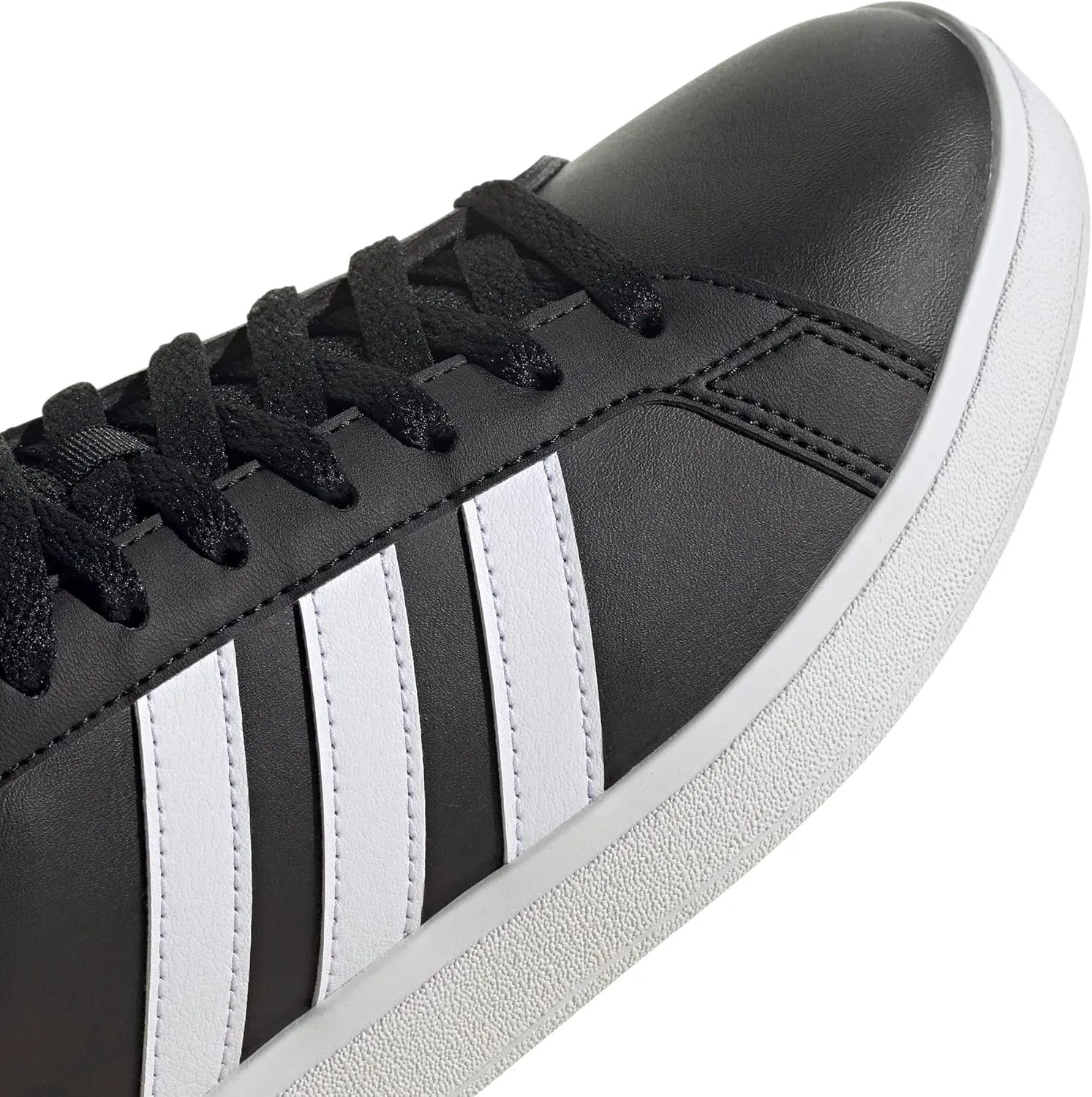adidas Women's Low-top Sneaker
