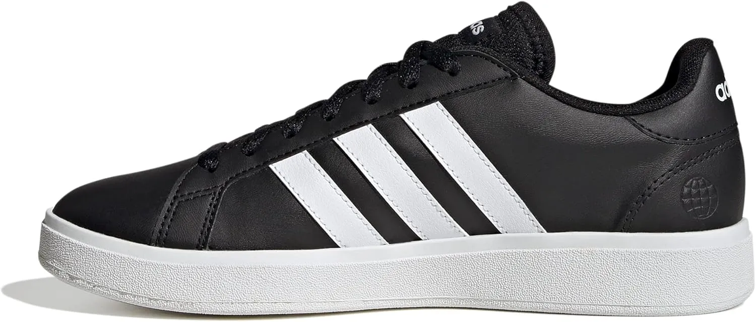 adidas Women's Low-top Sneaker