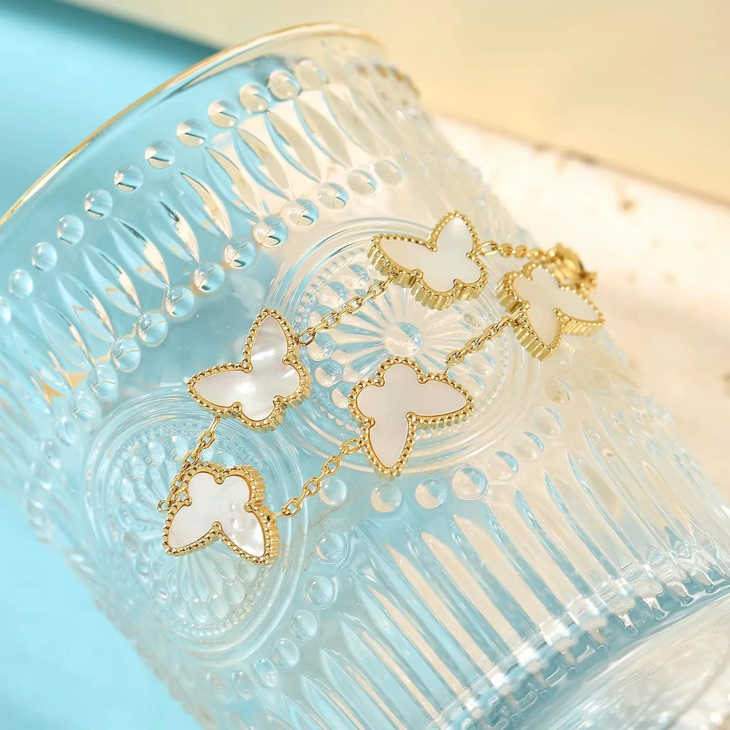 AIMADE Lucky Butterfly Bracelet for Women 18K Gold Plated Simple Fashion Bracelet Link Jewelry Gifts for Women