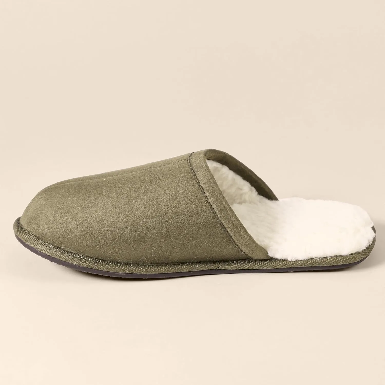 Amazon Essentials Cozy Slippers, House Shoes for Men