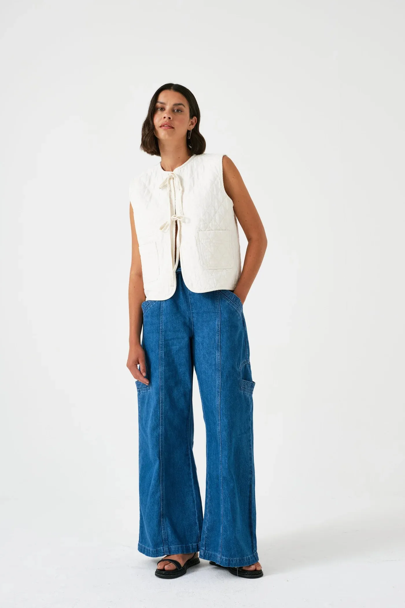 Aria Vest, Ecru | Seventy   Mochi