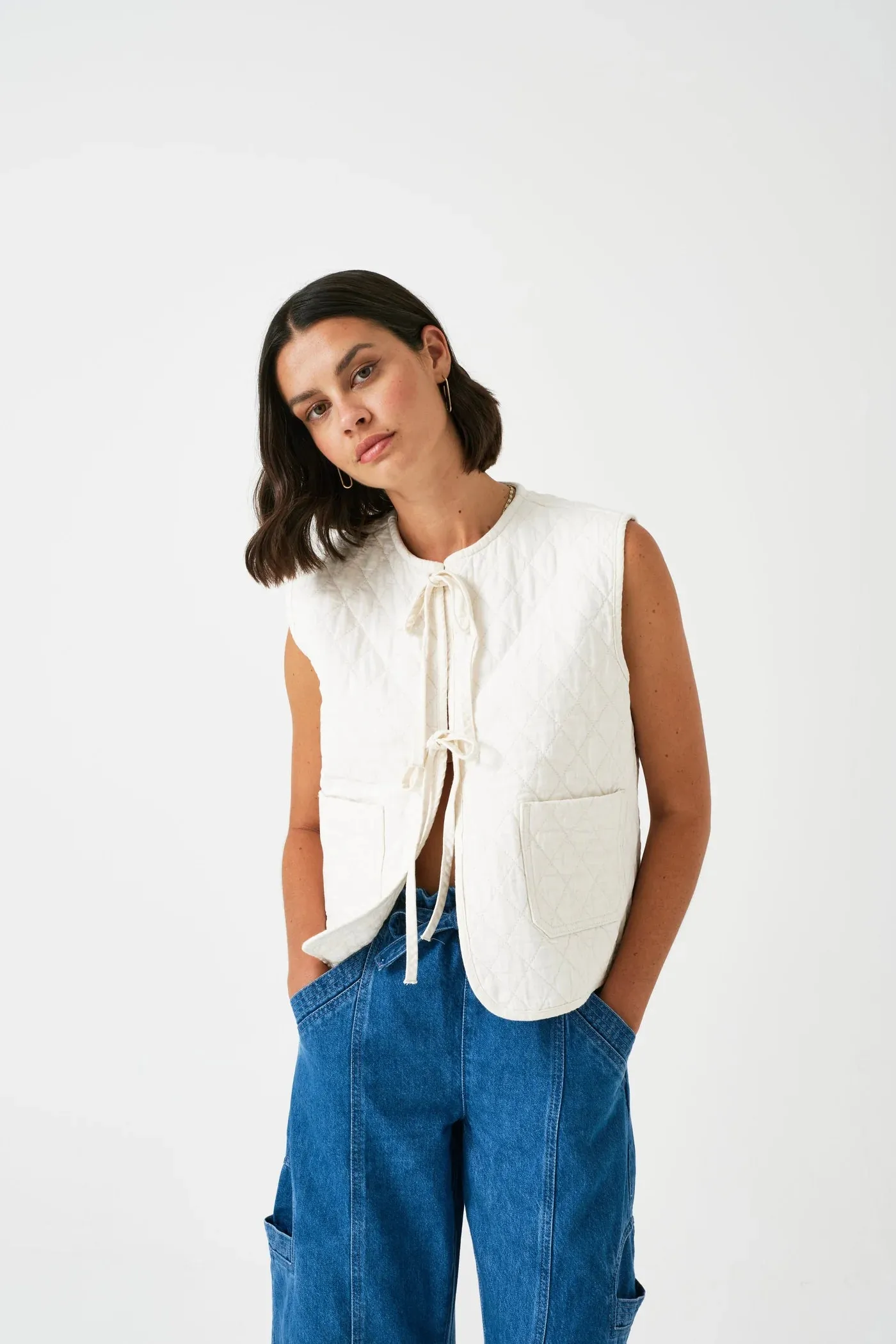 Aria Vest, Ecru | Seventy   Mochi