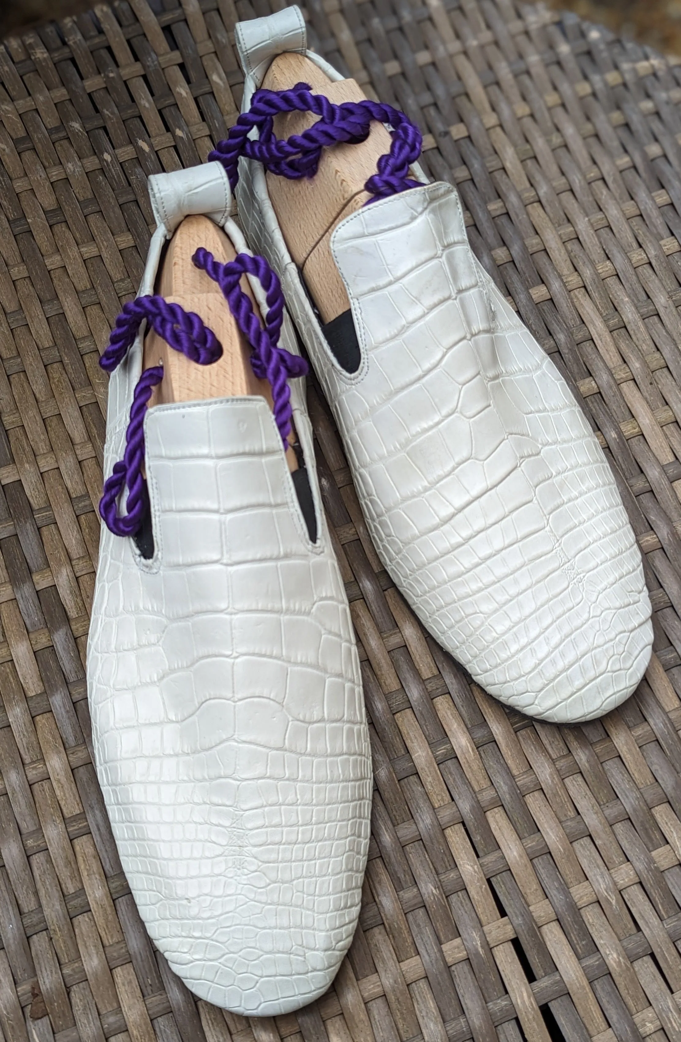 Ascot Tate - White Crocodile