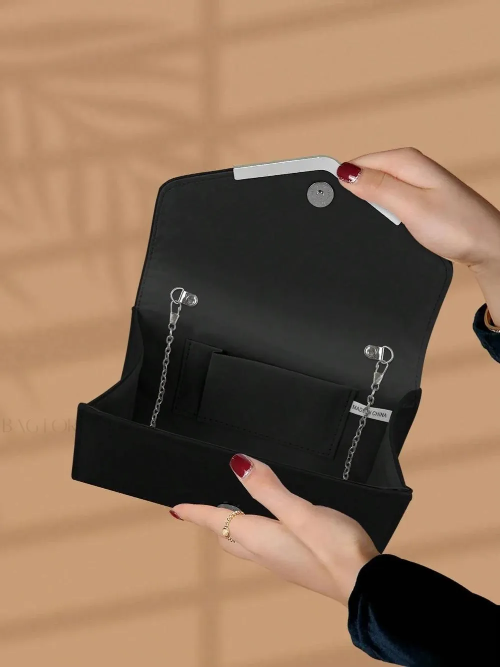 BagForLove - Simple yet Luxurious Evening Bag for Women