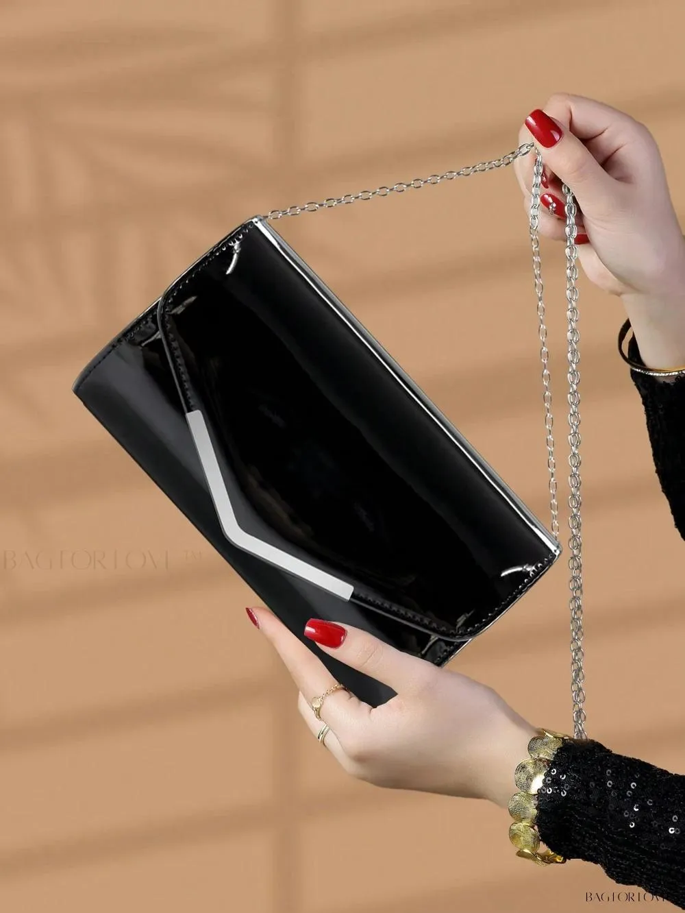 BagForLove - Simple yet Luxurious Evening Bag for Women