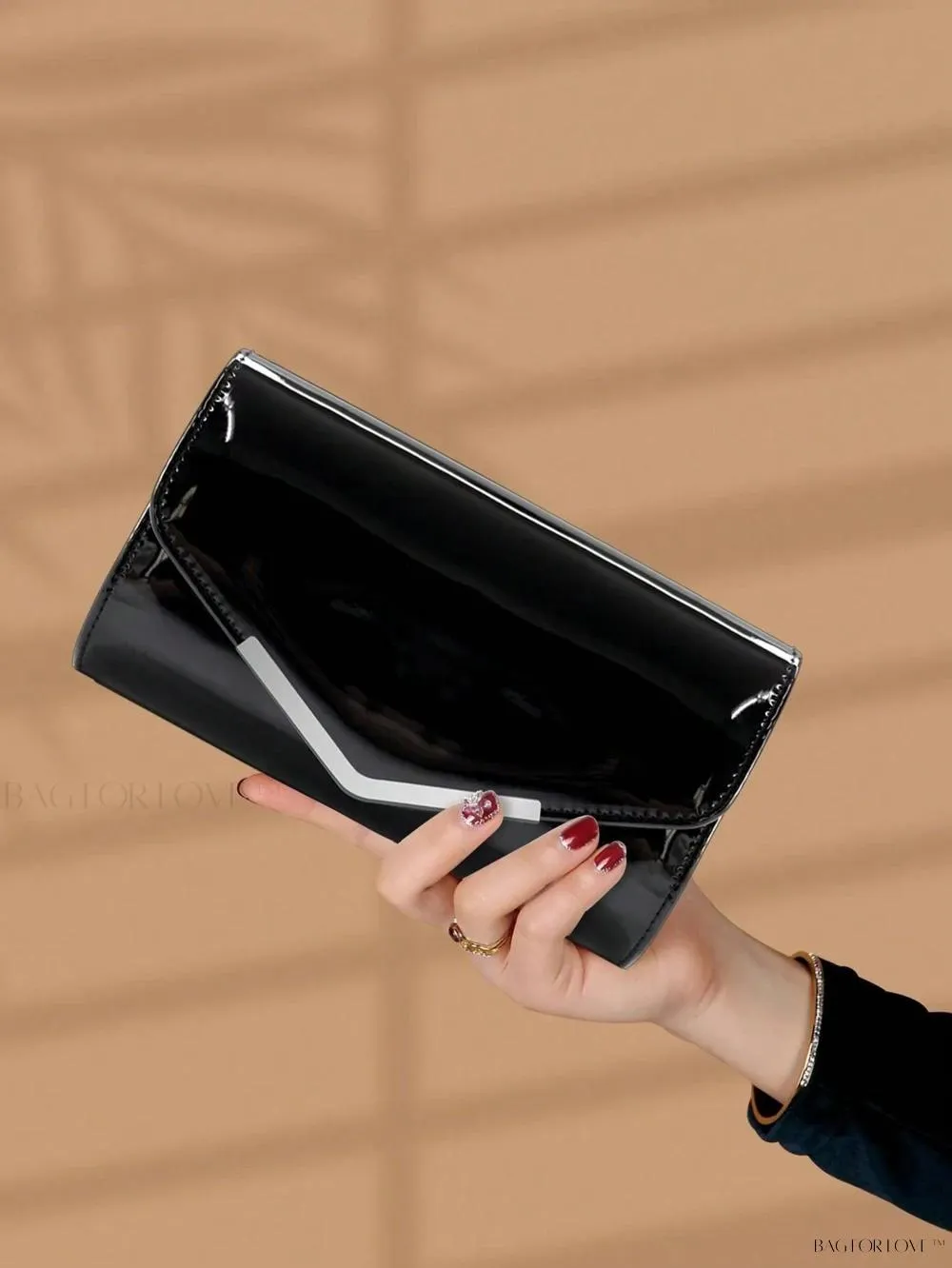 BagForLove - Simple yet Luxurious Evening Bag for Women