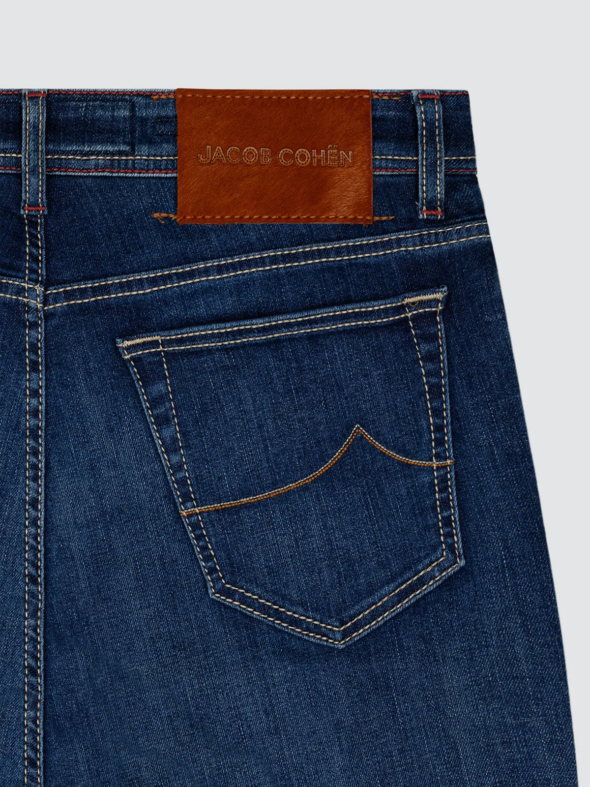 Bard Regular-Slim 5 Pocket Jeans in Medium Blue Super Stretch Denim