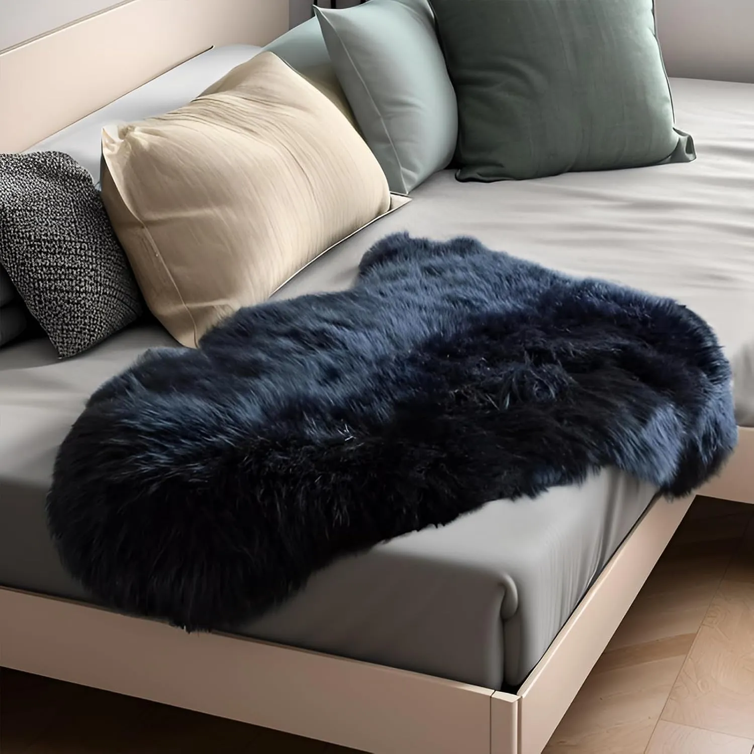 Black Fluffy Fluffy Shaggy Fur Area Rug, Fuzzy Genuine Sheepskin Rug, Soft Fur Pup Carpet, Chair Sofa Seat Cover(Black, Single Pelt/2FT*3FT)
