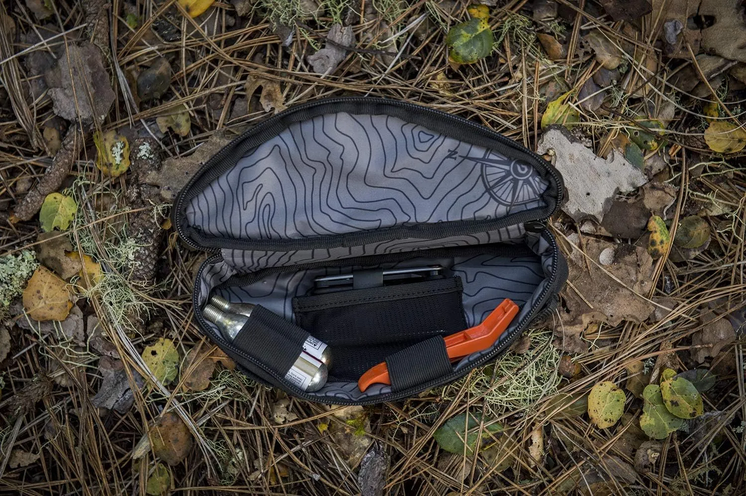 Blackburn Outpost Corner Bike Bag (Black, One Size)