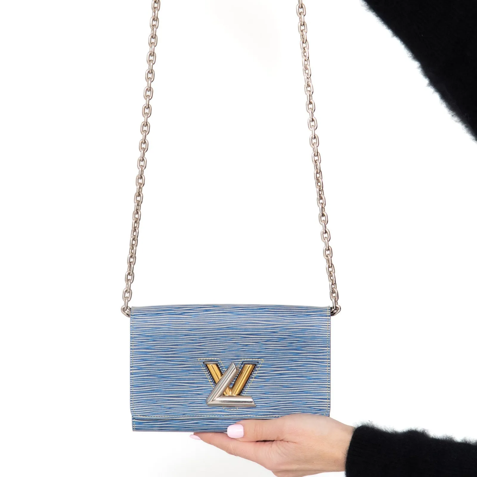 Chain Streamlined shipping Wallet Epi Leather Vuitton Artistic Light On Chain Twist Bag Denim Louis