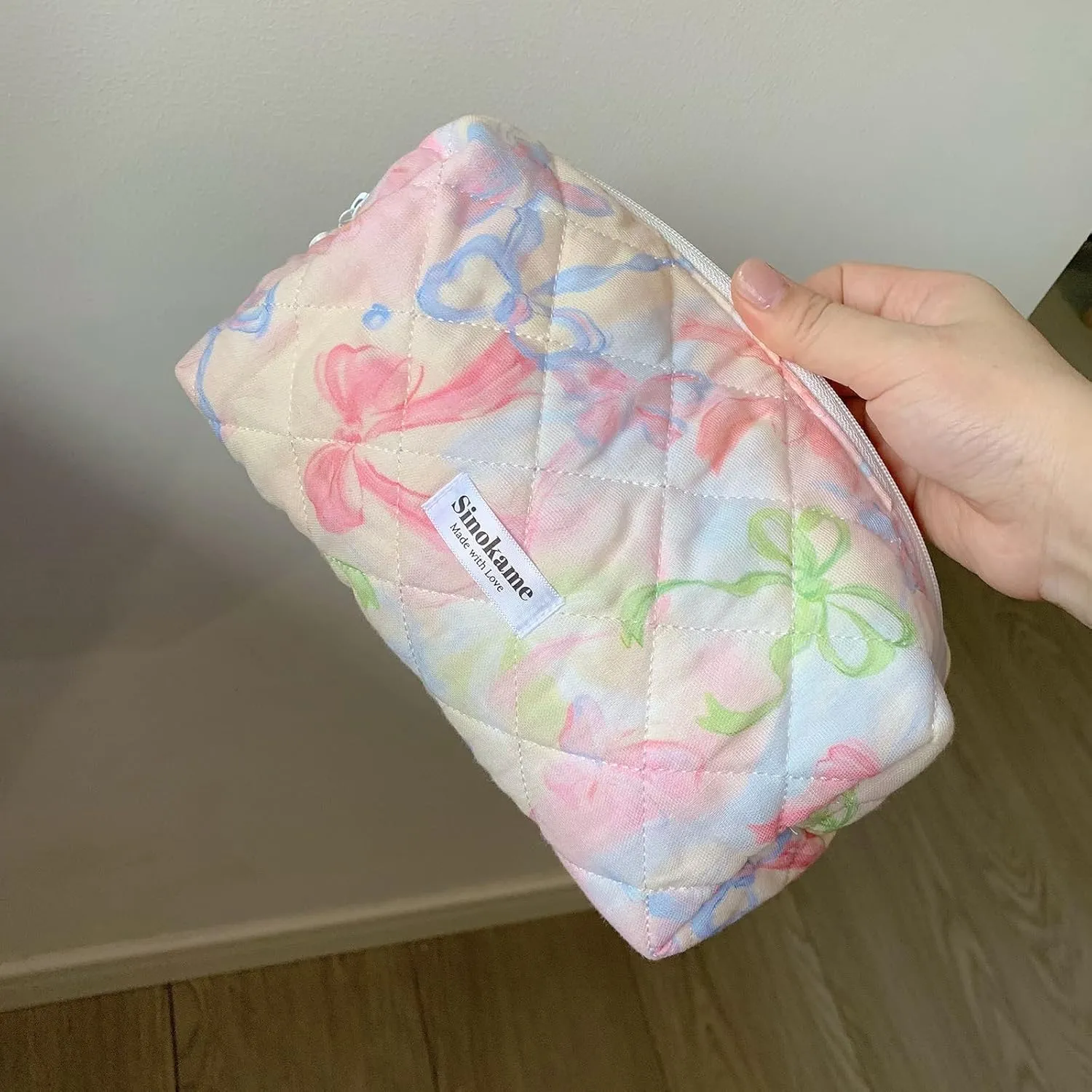 Cotton Quilted Makeup Bag Small, Bow Coquette Aesthetic Cosmetic Bag Case Travel Storage Skincare Bag Brush Organizer for Women,Coquette Girl