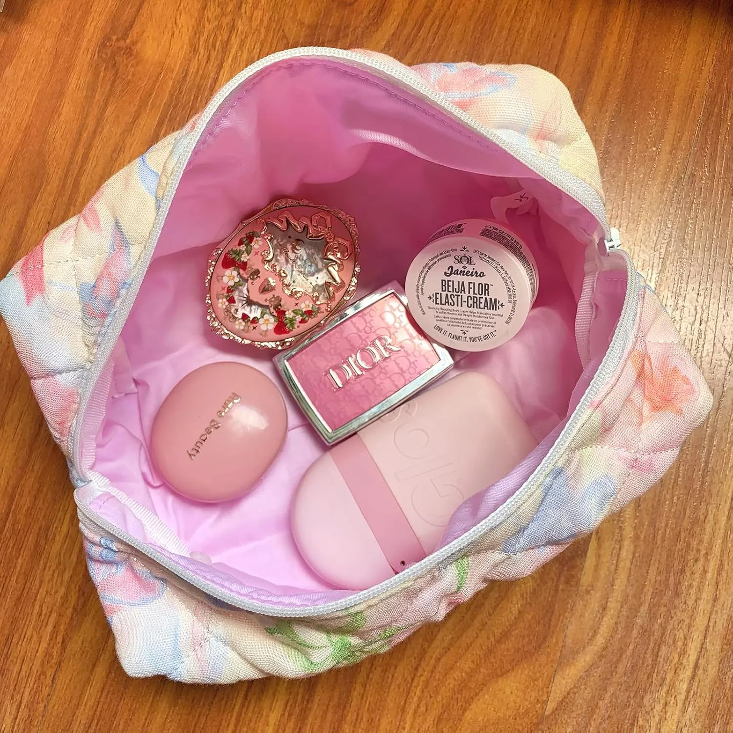 Cotton Quilted Makeup Bag Small, Bow Coquette Aesthetic Cosmetic Bag Case Travel Storage Skincare Bag Brush Organizer for Women,Coquette Girl