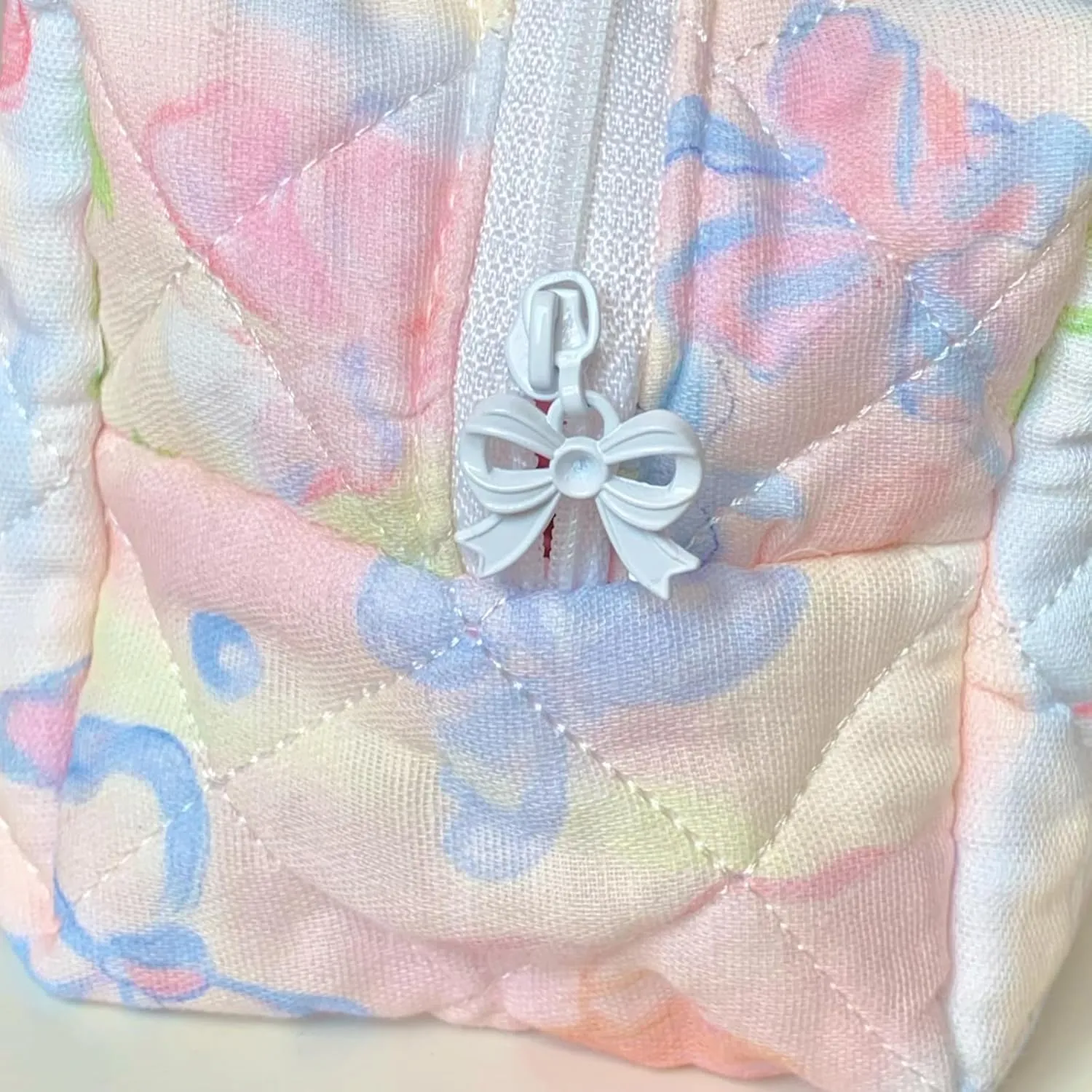 Cotton Quilted Makeup Bag Small, Bow Coquette Aesthetic Cosmetic Bag Case Travel Storage Skincare Bag Brush Organizer for Women,Coquette Girl