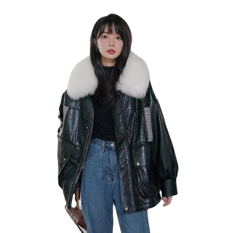 Cropped Faux Leather Jacket | Faux Fur Collar | Edgy and Luxurious