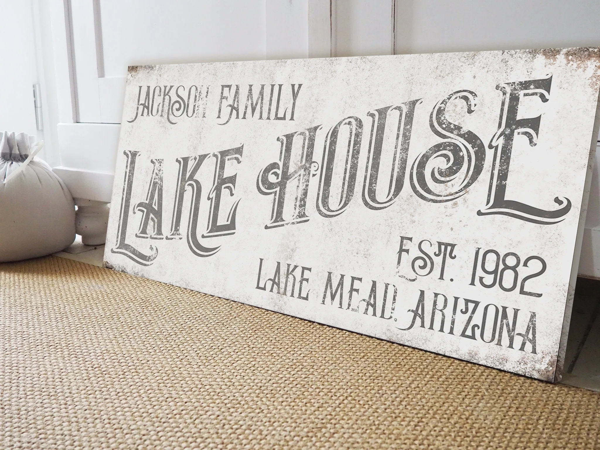 CUSTOM FAMILY LAKE HOUSE SIGN