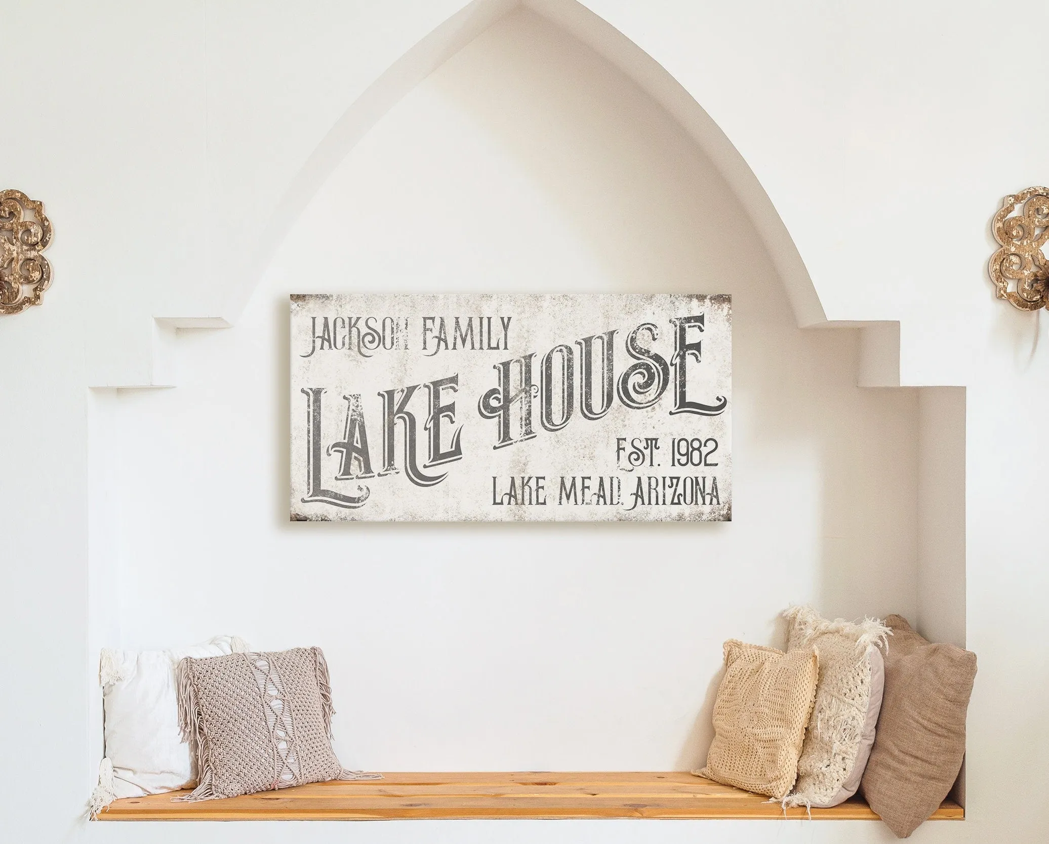 CUSTOM FAMILY LAKE HOUSE SIGN