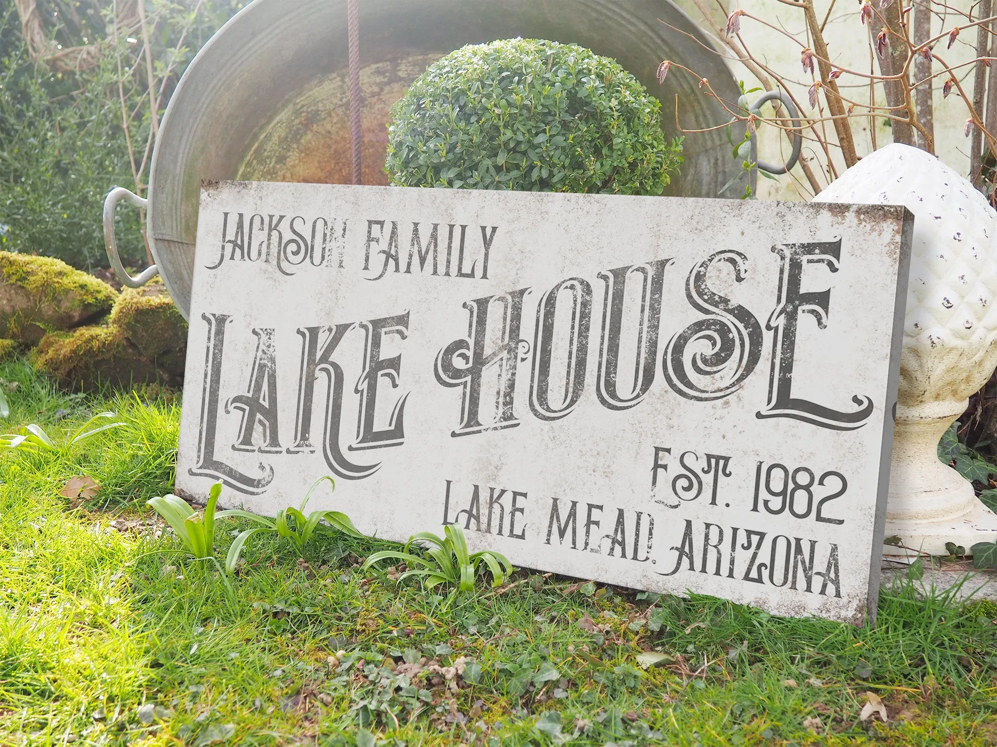 CUSTOM FAMILY LAKE HOUSE SIGN