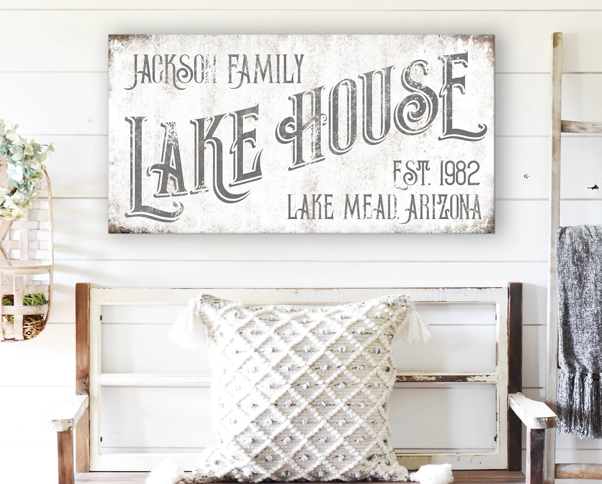CUSTOM FAMILY LAKE HOUSE SIGN