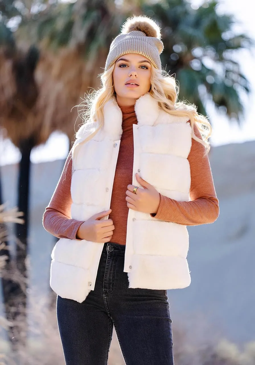 Fabulous-Furs Donna Salyers Faux Fur Posh Snap Vest