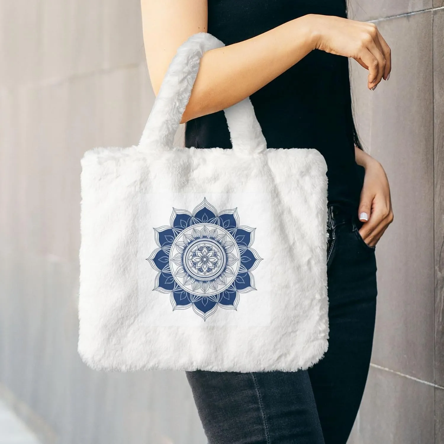 Fluffy Bag Purse, Winter Faux Fur Bags for Women Furry Tote Bag Fuzzy Shoulder Handbags