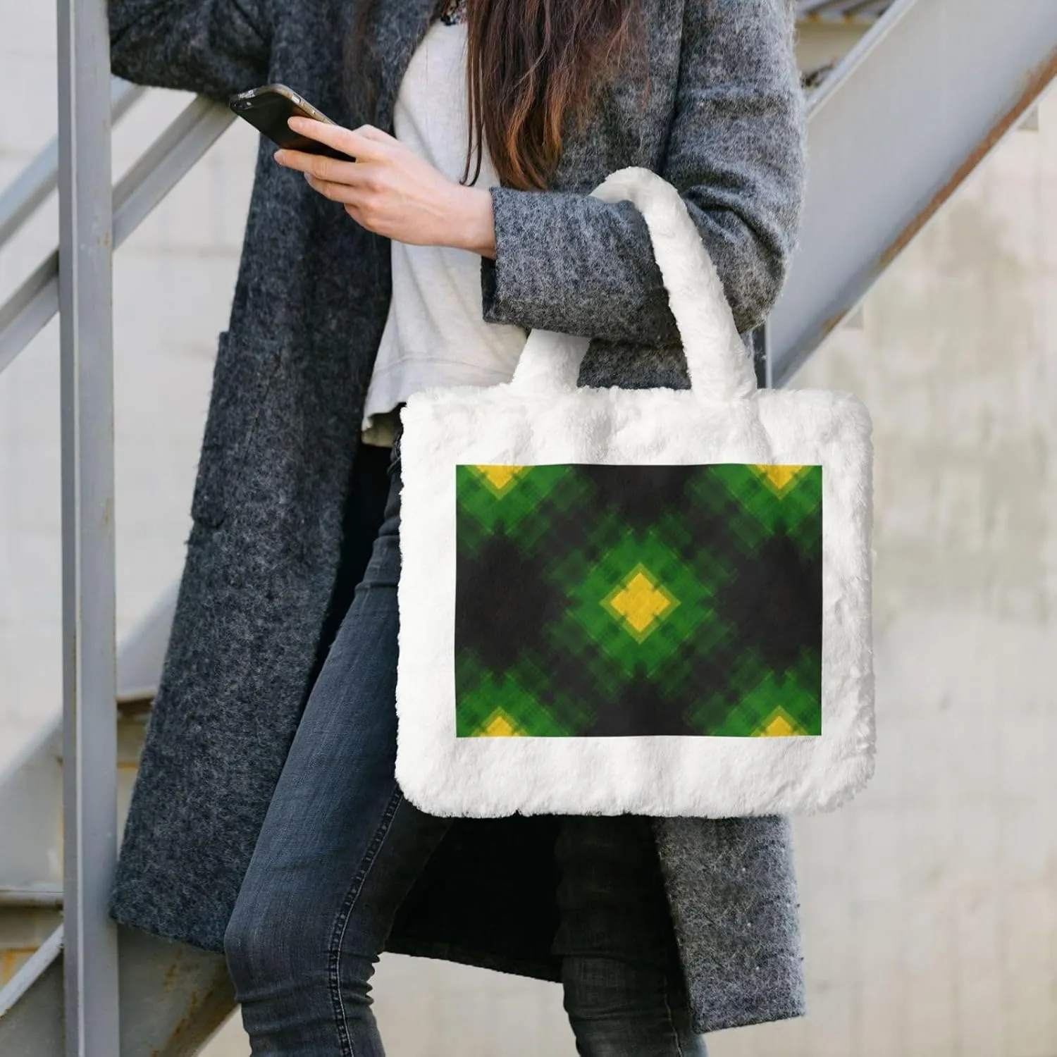 Fluffy Tote Bag, Winter Furry Purse for Women Faux Fur Bag Plush Purse Fuzzy Shoulder Handbag