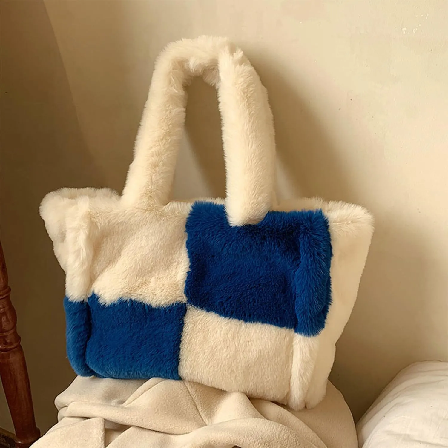Fluffy Tote Bags Winter Furry Purse for Women Y2K Faux Fur Bag Fuzzy Shoulder Handbag