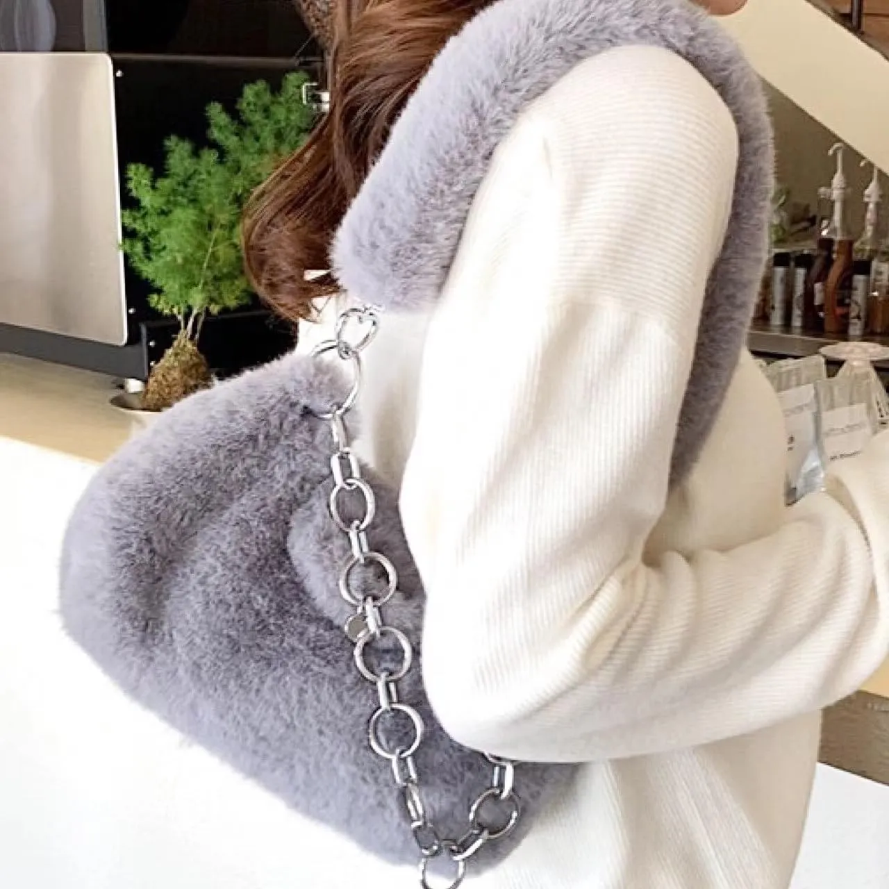 Fluffy Underarm Bag Soft Cloud Bag Cute Furry Purse Handbags with Chain Fluffy Fuzzy Shoulder Bag for Women Girls