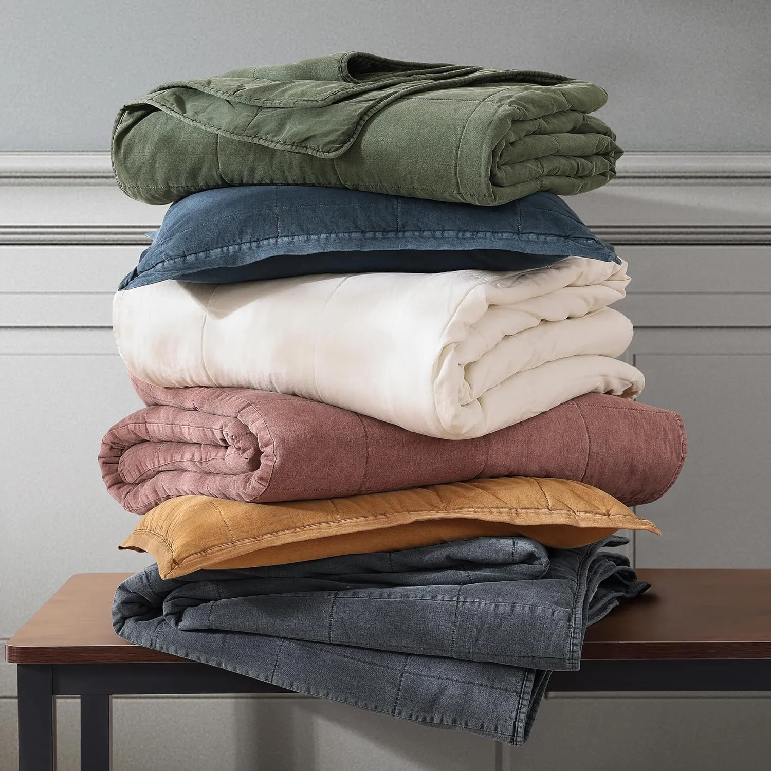 HiEnd Accents Stonewashed Cotton Canvas Coverlet, Queen Size, Duffle Bag Solid Color, Soft Lightweight Cotton Coverlet, Oversized Box Stitch Pattern, Classic Chic Casual Modern Rustic Bedspread