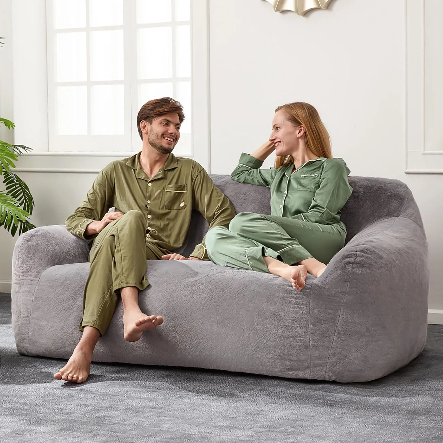 Homguava Oversized Bean Bag Chair for Adults, Giant Bean Bag Sofa,Bean Bag Couch Floor Sofa with Soft Faux Fur Cover & Wide Armrests Big BeanBag Lazy Sofa for Bedroom,Living Room,Apartment (Grey)