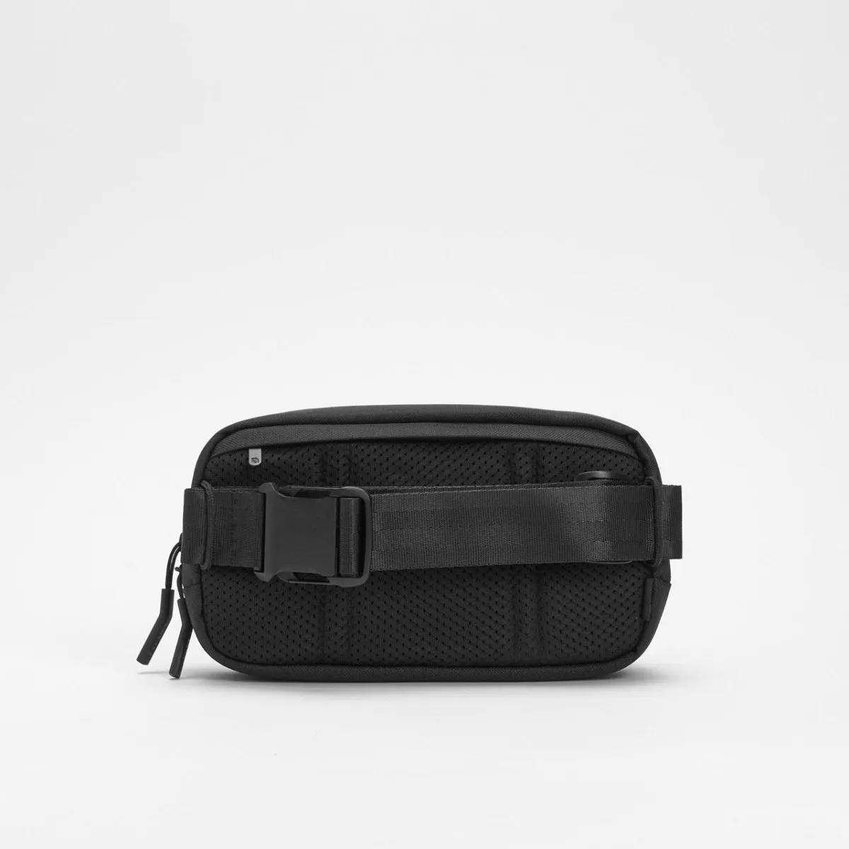 Incase Crosstown Sling with Woolenex