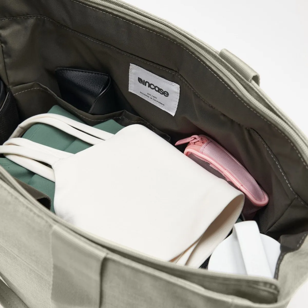 Incase Crosstown Tote with Woolenex