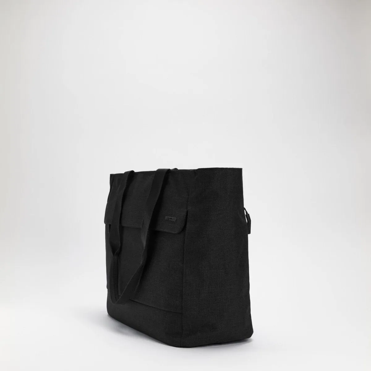 Incase Crosstown Tote with Woolenex