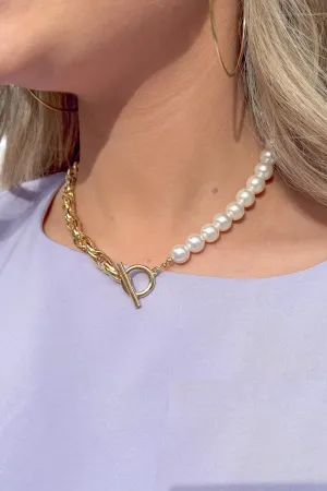 Just Like That Pearl Chain Necklace