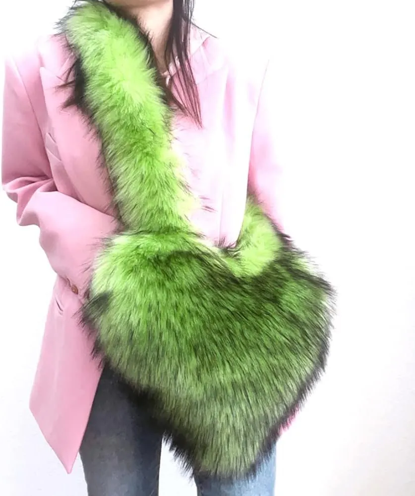 Large Heart Shaped Bag for Women Faux Fur Shoulder Purse Y2k Crossbody Bag Chic Handbag Furry Shoulder Tote Purse