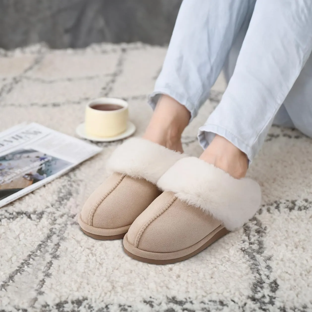 Litfun Fuzzy House Slippers for Women Fluffy Memory Foam Suede Slippers with Faux Fur Collar Indoor Outdoor