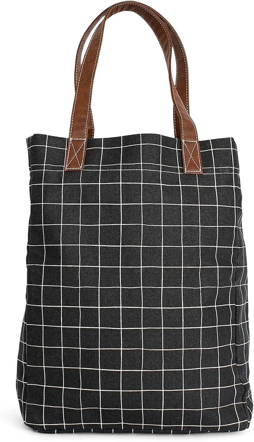 maika Market Tote Bag