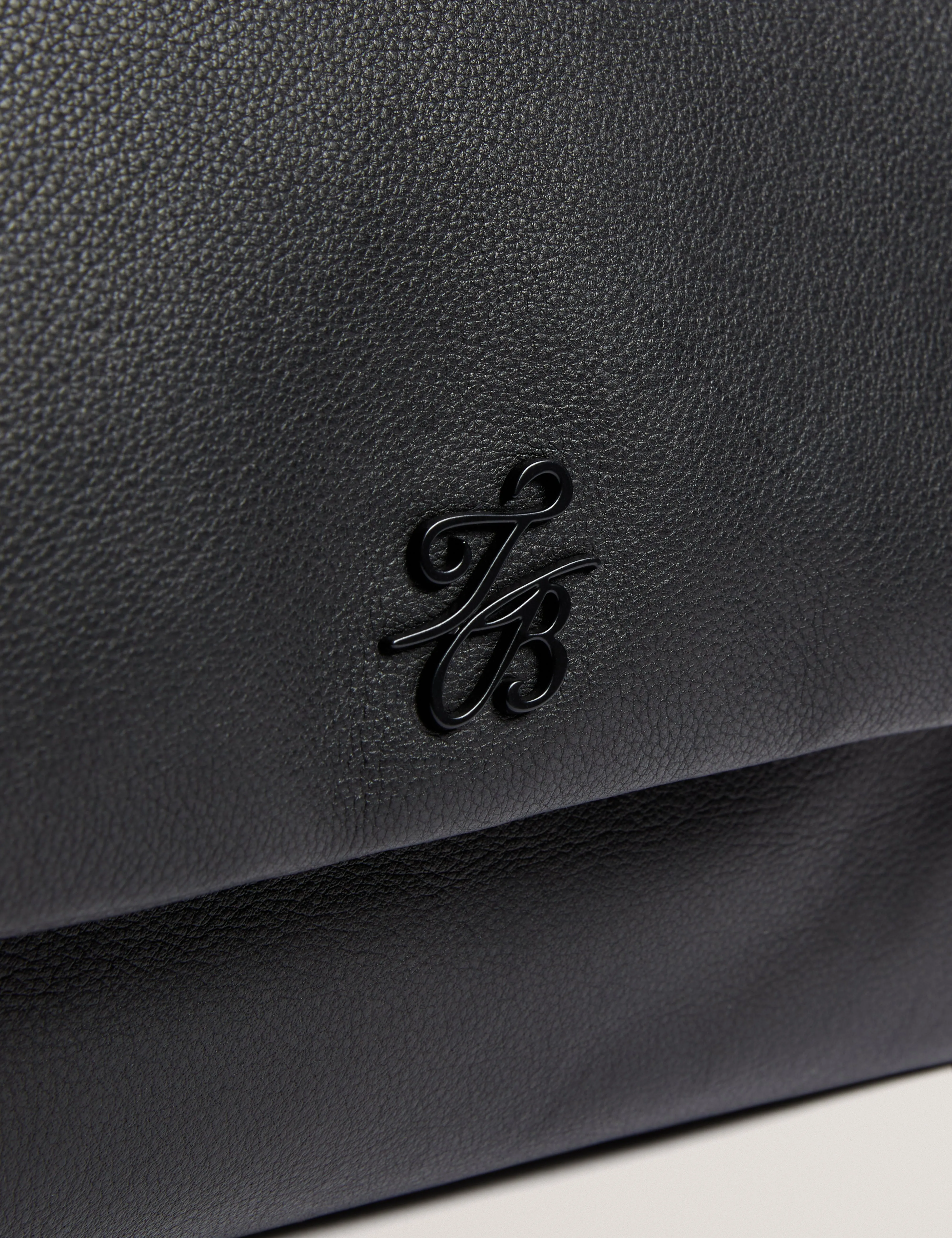 Margou Padded Leather Large Shoulder Black
