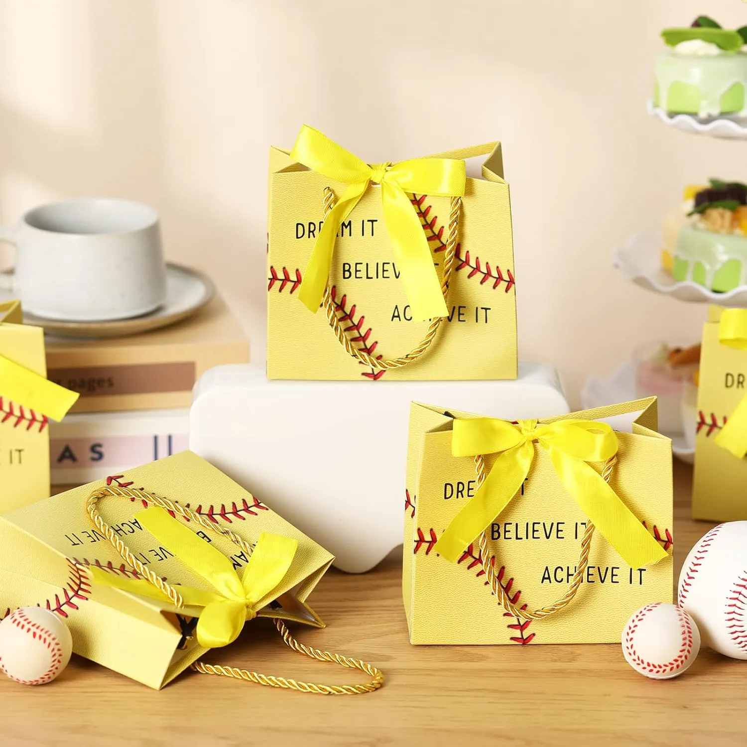 Marspark 20 Pcs Softball Party Favors Gift Bags Softball Goodie Bags with Handles and Ribbon Paper Treat Print Theme Decoration Handbag for Baby Shower Birthday Snack Supplies Team Sports Party