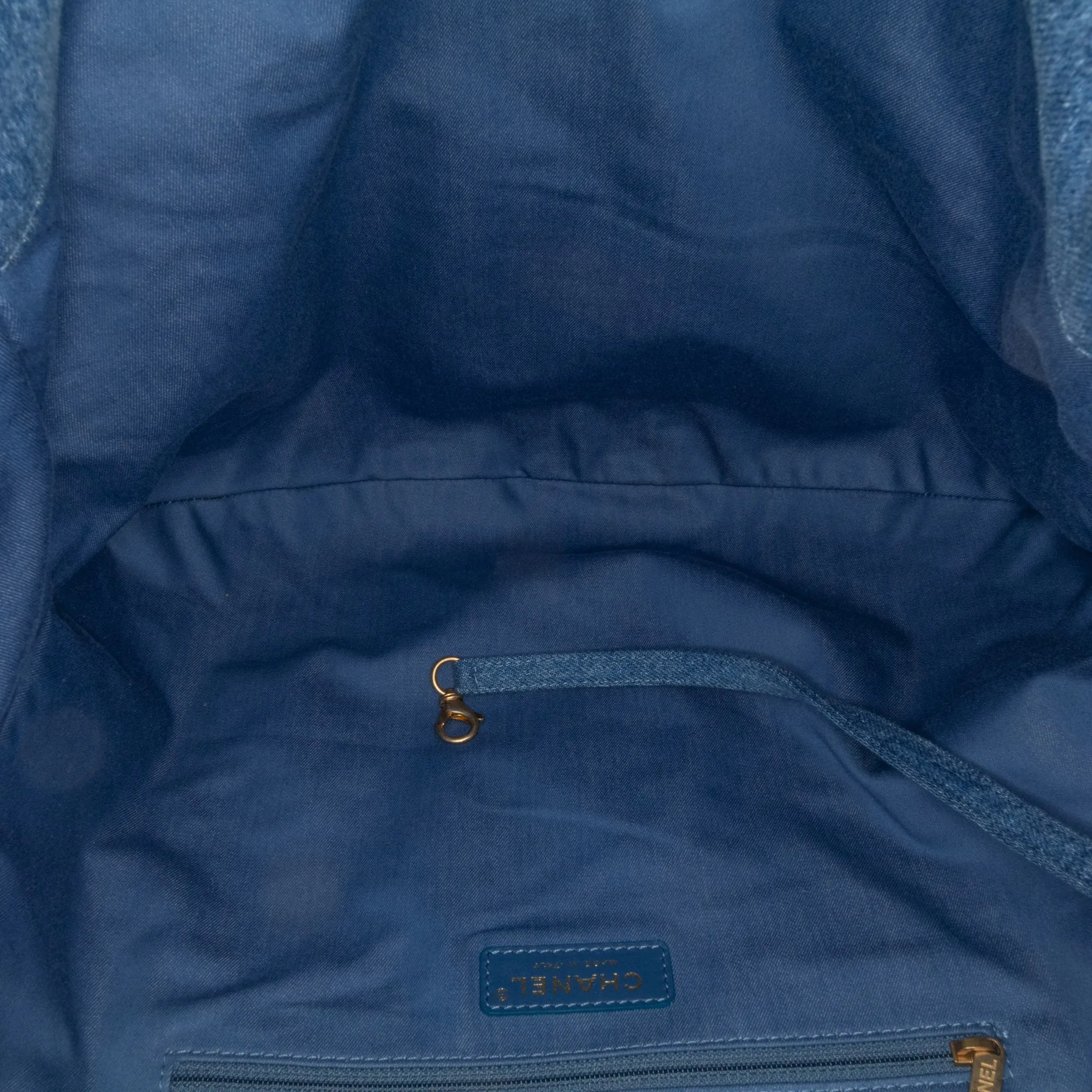 Maxi Quilted Denim Mood Hobo