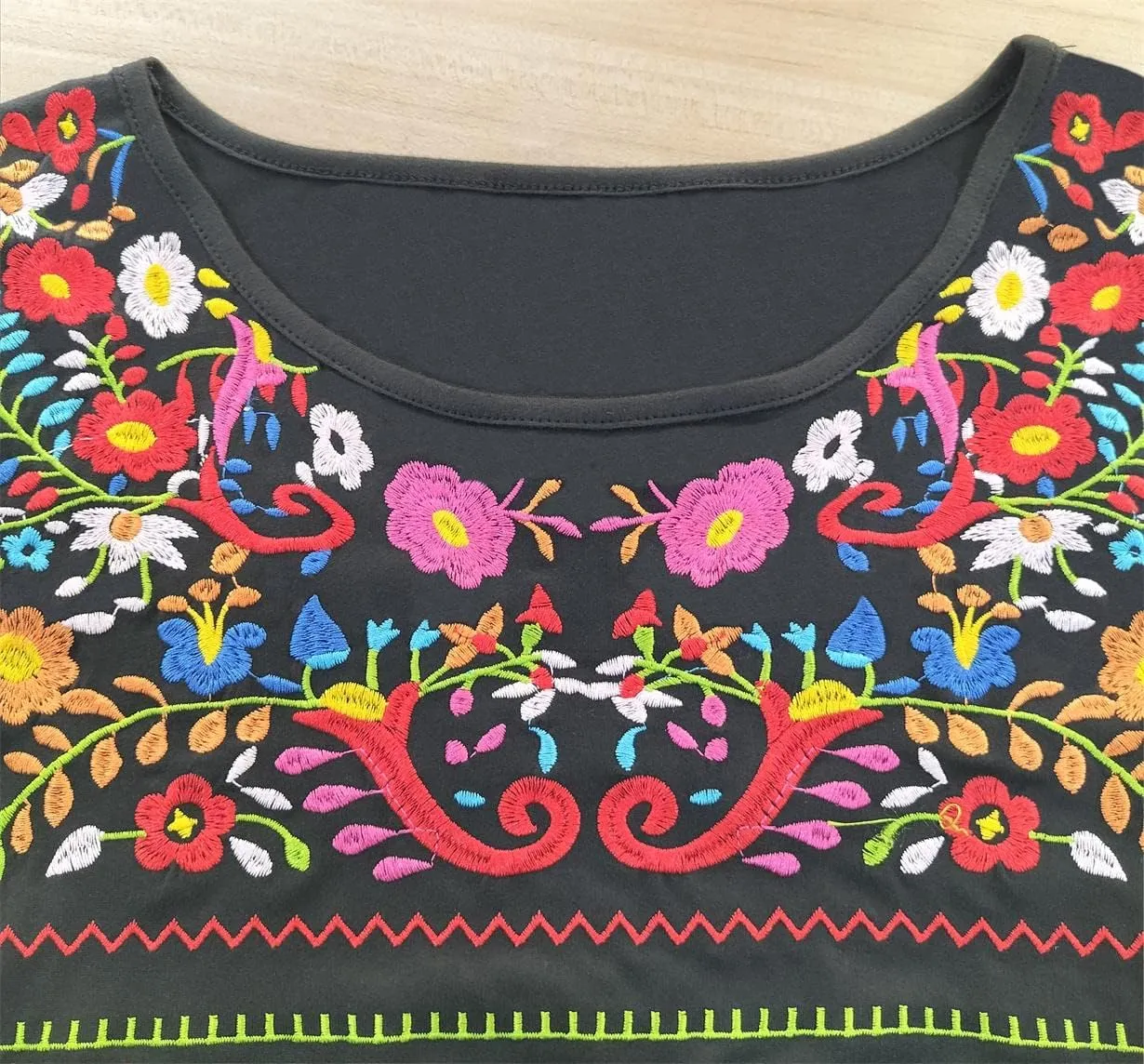 Melliflo Long Sleeve Mexican Shirts for Women Floral Embroidered Peasant Blouse Ethnic Style Boho T-Shirts