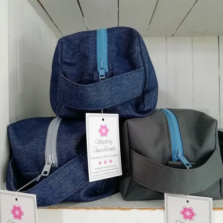 Mens Box Wash Bags In Various Fabrics