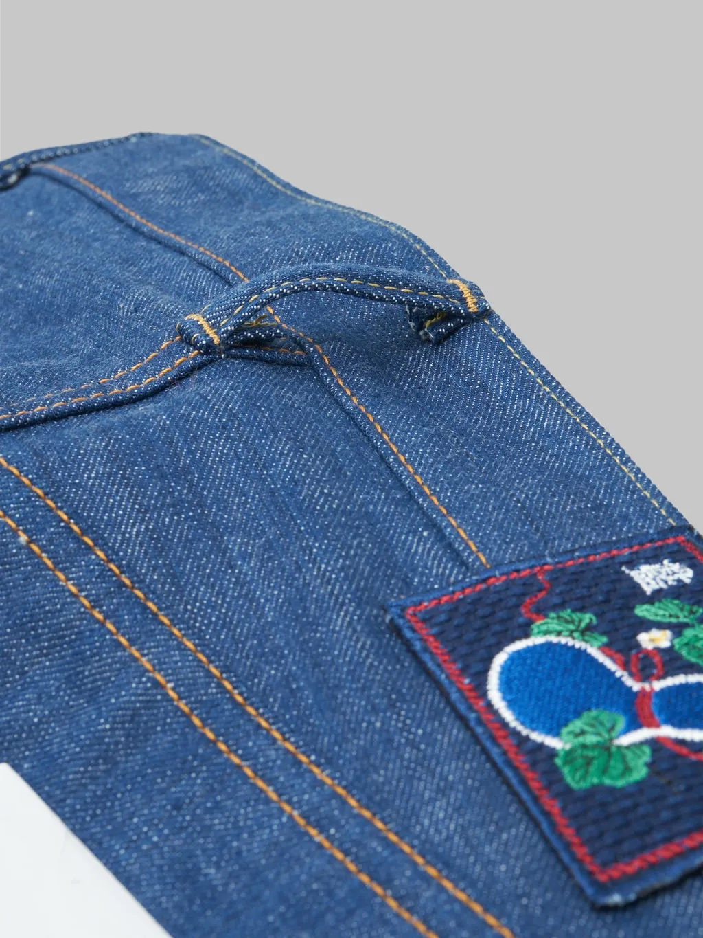 Momotaro 0405-AI 13.5oz "Natural Indigo Aizome" Hand Dyed High Tapered Jeans