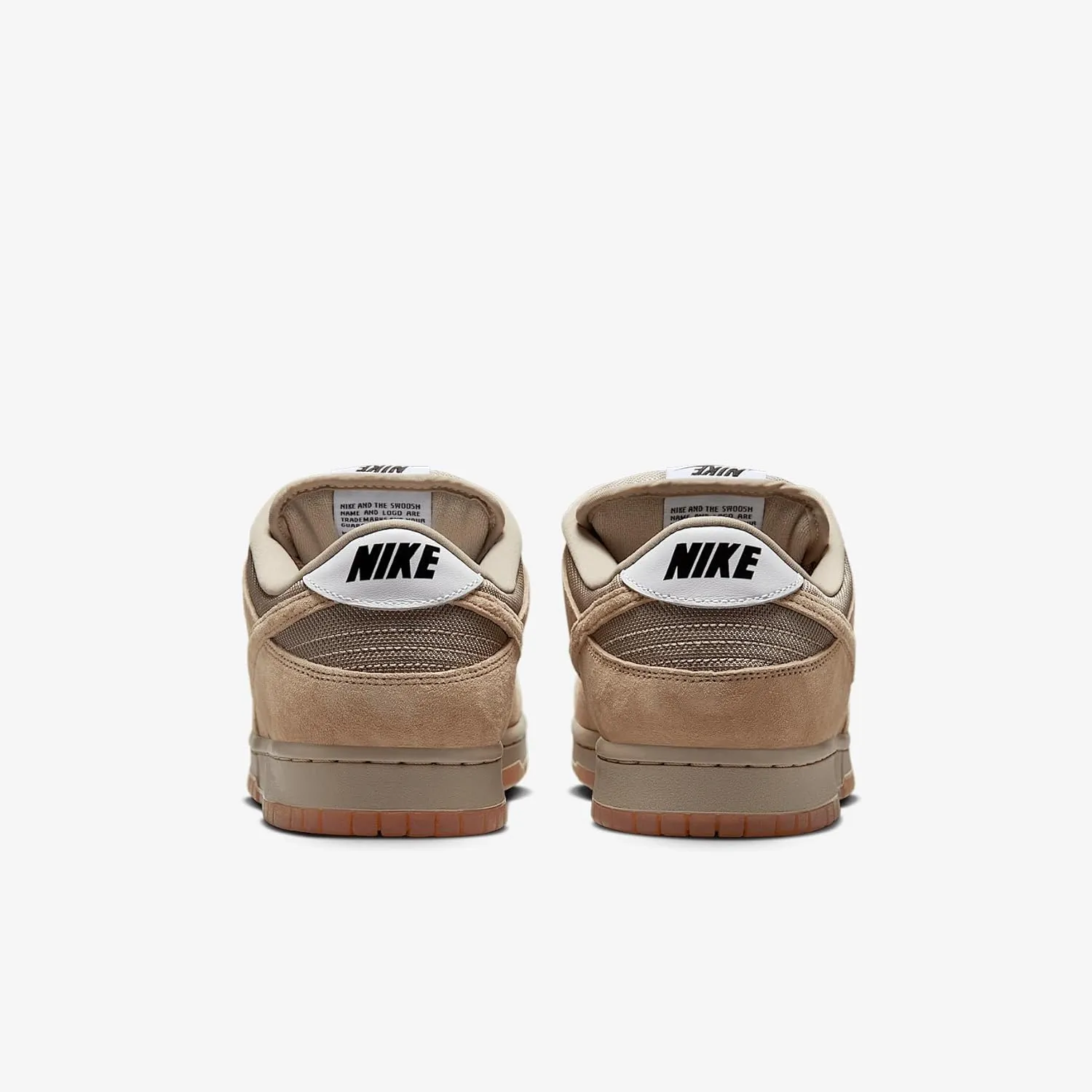 Nike SB Dunk Low Pro B Skate Shoes (HJ0367-200, Parachute Beige/Desert Khaki/White/Parachute Beige)