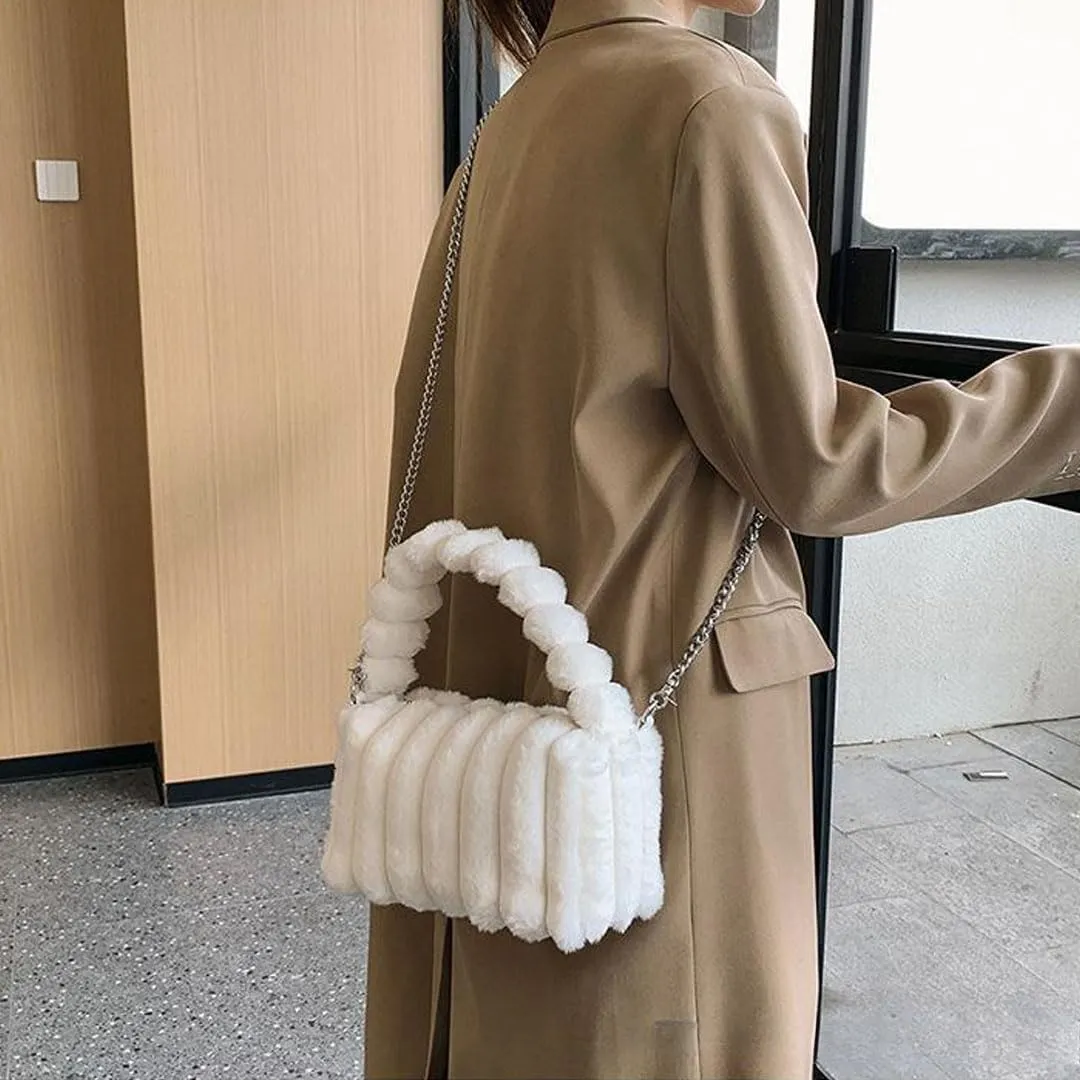 Oagasi Fur Purses for Women Faux Fur Bag Crossbody Bags Fuzzy Purse Furry Purse Y2k Shoulder Purse Handbags