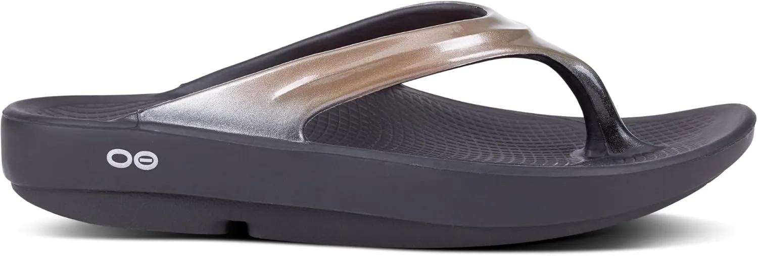 OOFOS Women's Traditional Flip-Flop