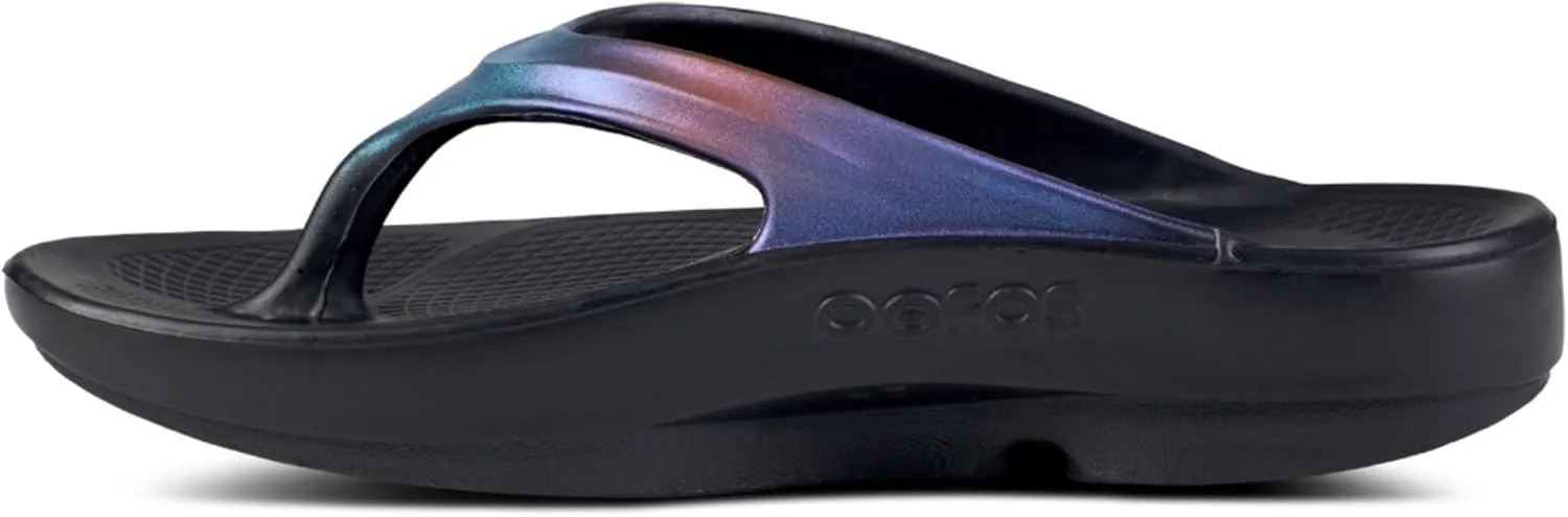 OOFOS Women's Traditional Flip-Flop
