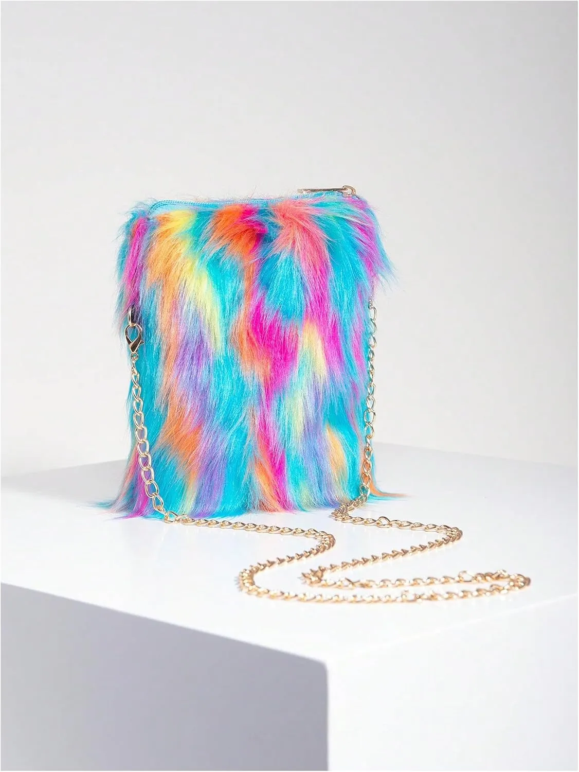 OYOANGLE Women's Faux Fur Color Block Chain Shoulder Bag Furry Zipper Small Handbags Trendy Crossbody Bags